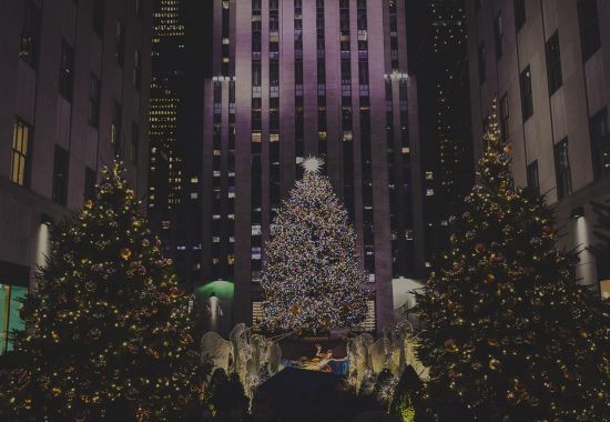 Natale a New York in gruppo: viaggio tra le luci della Grande Mela