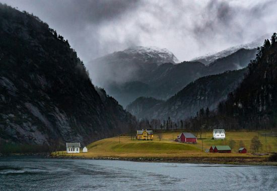 5 attività da fare in Norvegia: Summer Adventure tra fiordi e trekking