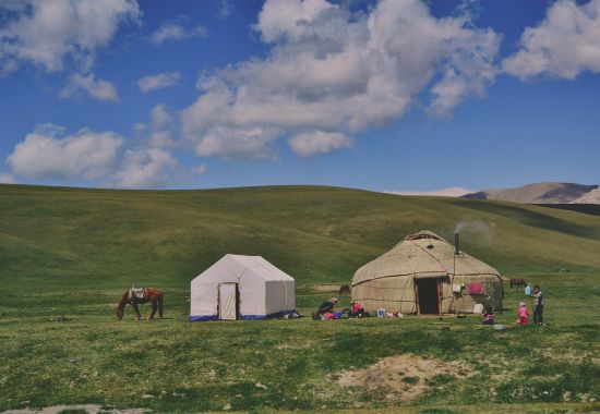 Perché visitare il Kirghizistan: 7 esperienze imperdibili Perché visitare il Kirghizistan: 7 esperienze imperdibili