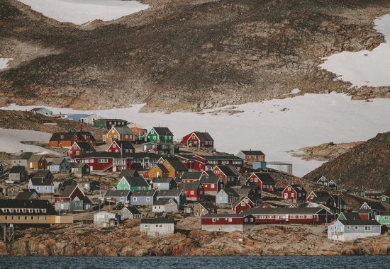 Groenlandia in estate: Avventure tra ghiacciai, iceberg e natura artica