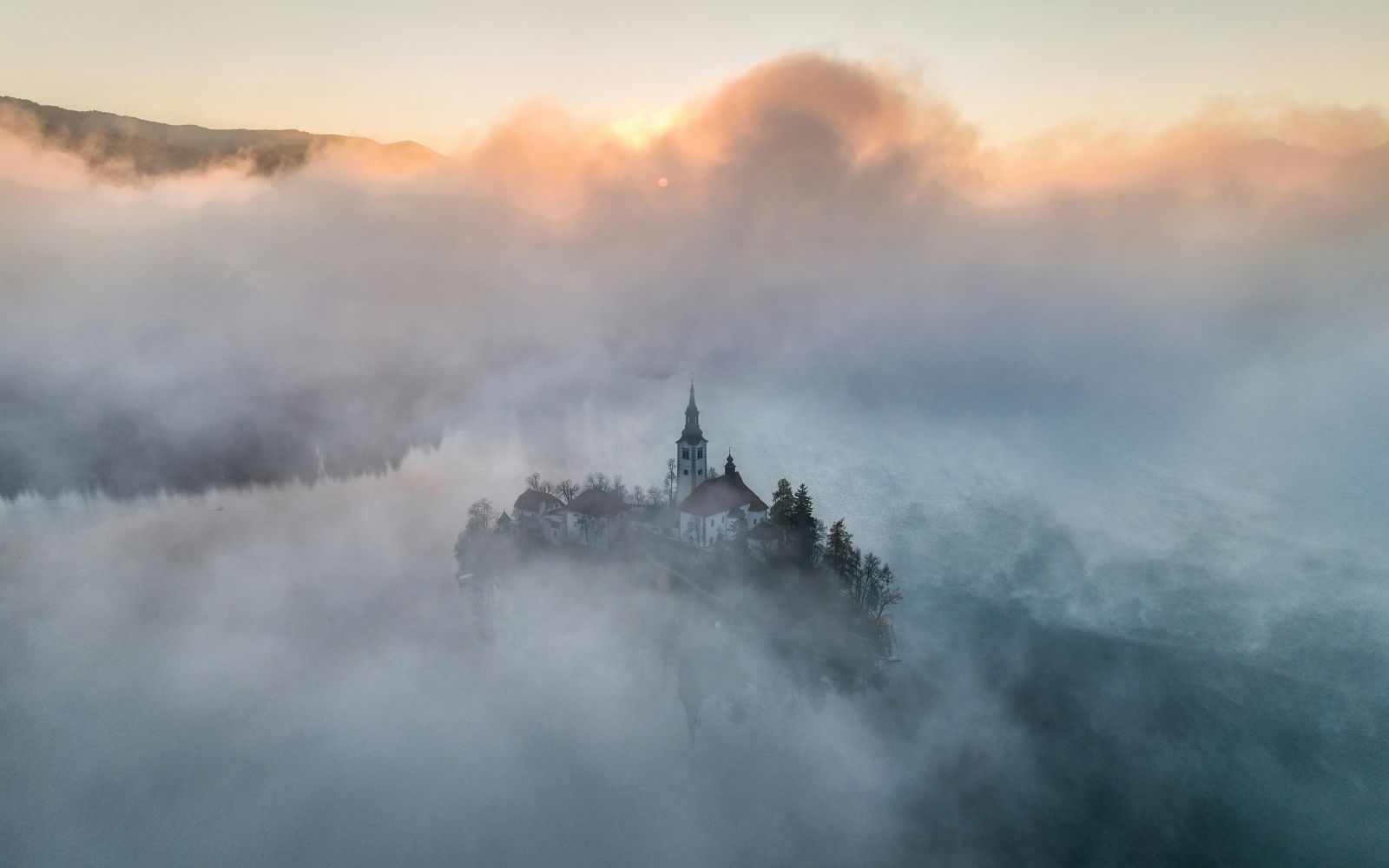 Halloween in Transilvania: on the road tra castelli e leggende